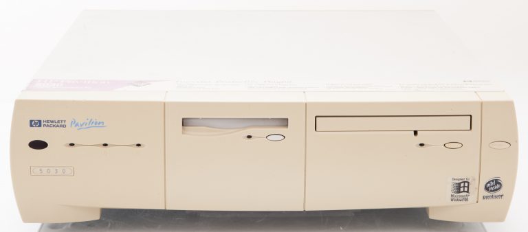 HP 5030 First Pavilion Computer -